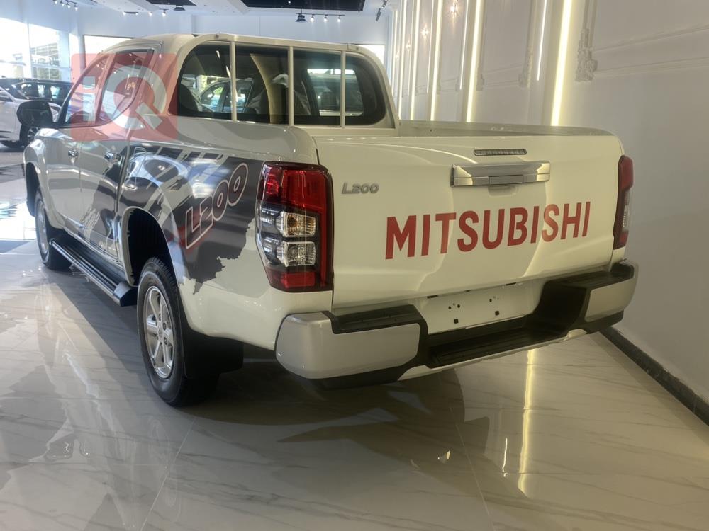 Mitsubishi L200